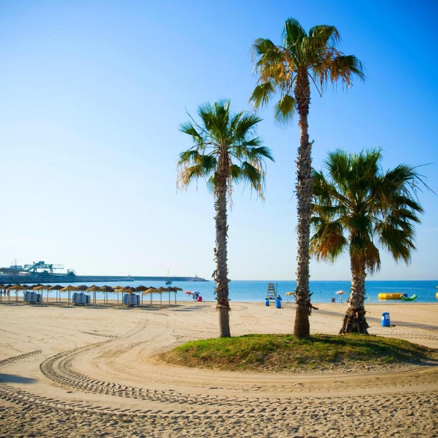 Naufragos Beach Apartment Torrevieja Kültér fotó