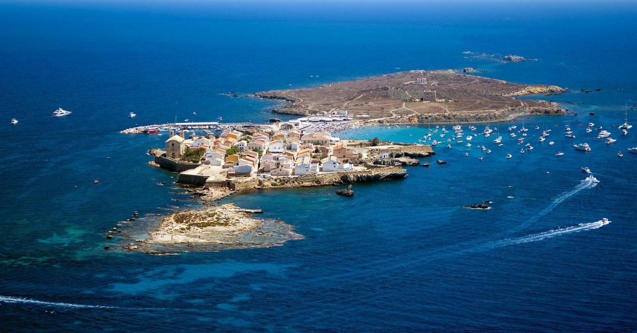 Naufragos Beach Apartment Torrevieja Kültér fotó