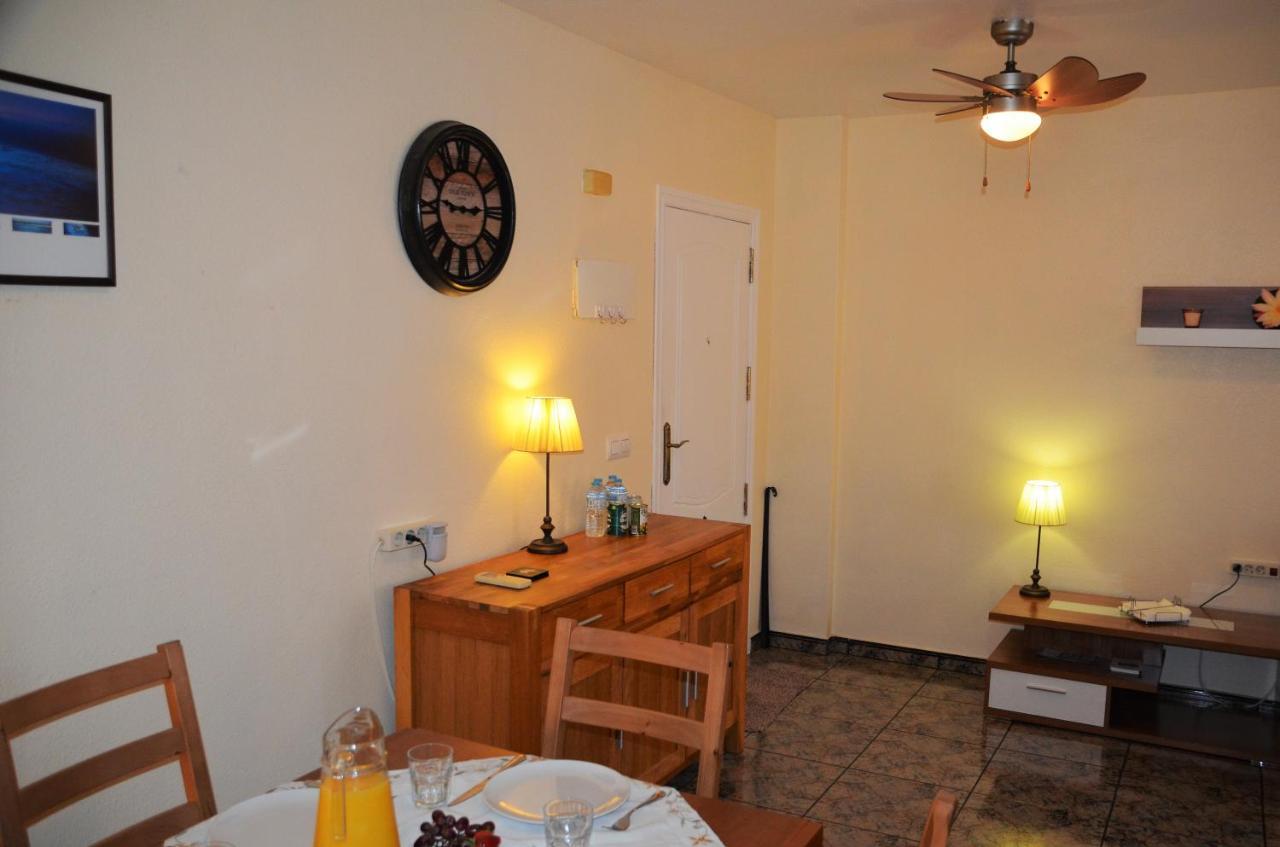 Naufragos Beach Apartment Torrevieja Kültér fotó