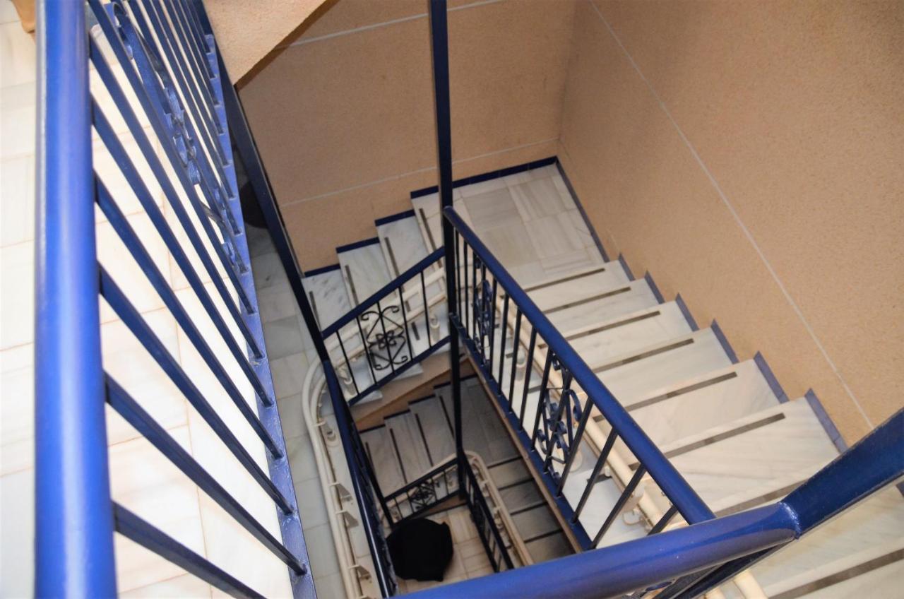 Naufragos Beach Apartment Torrevieja Kültér fotó